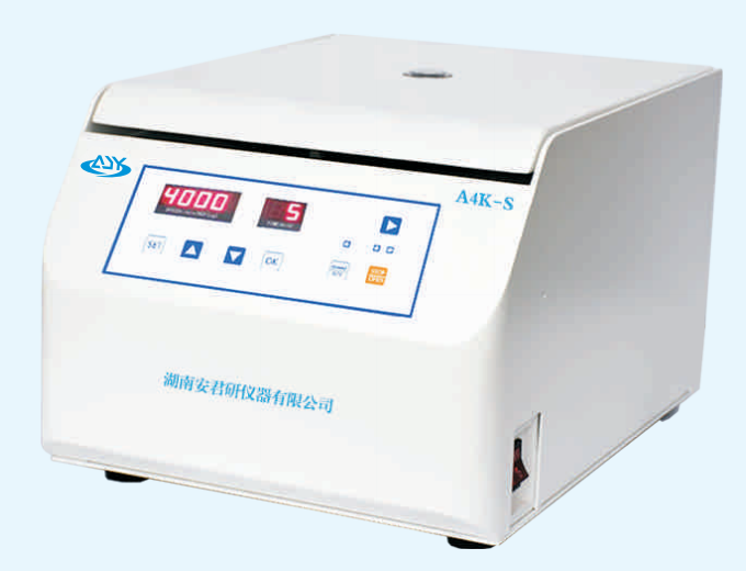 A 4 K - S 台 式 低 速 离 心 机 ( 小 型 )